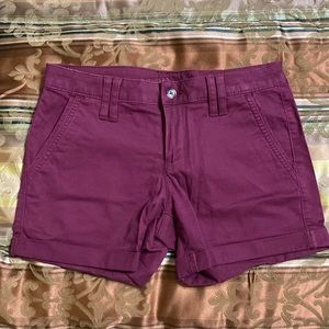 Juniors Arizona Jean Co. maroon size 5 shorts
